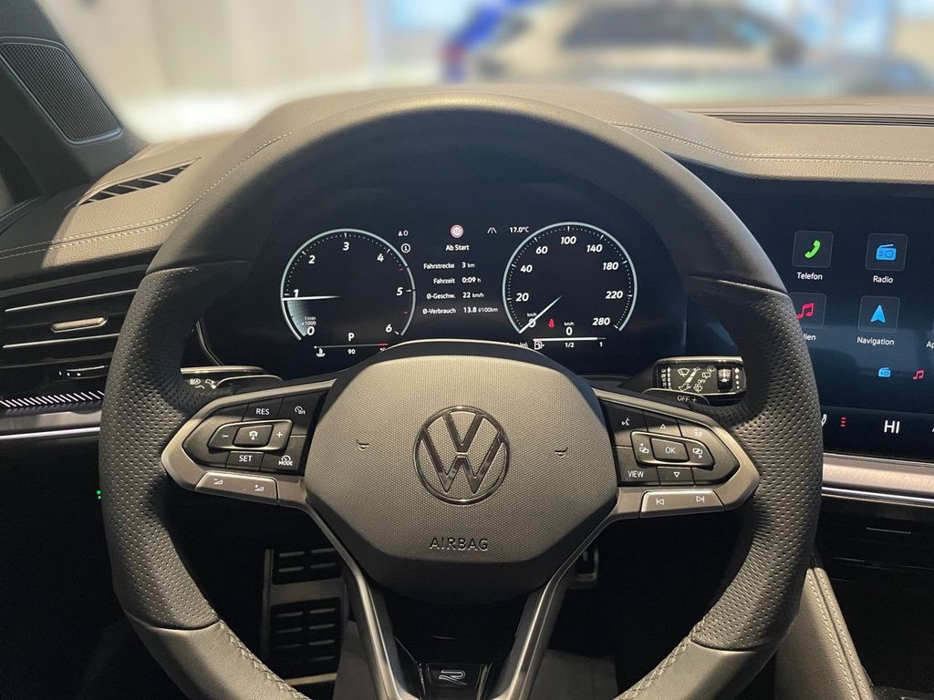 Volkswagen Touareg 2025