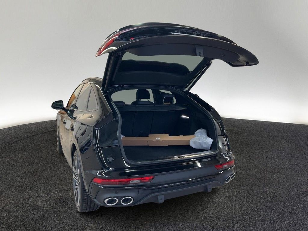 Audi SQ5 2022
