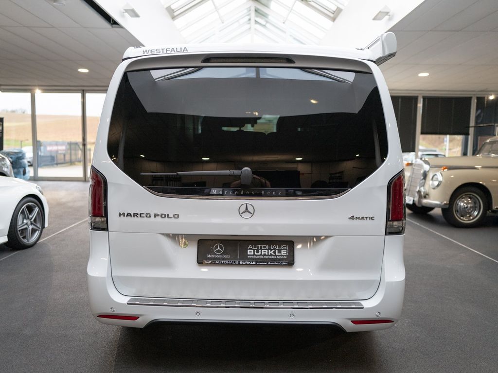 Mercedes-Benz 300 2025