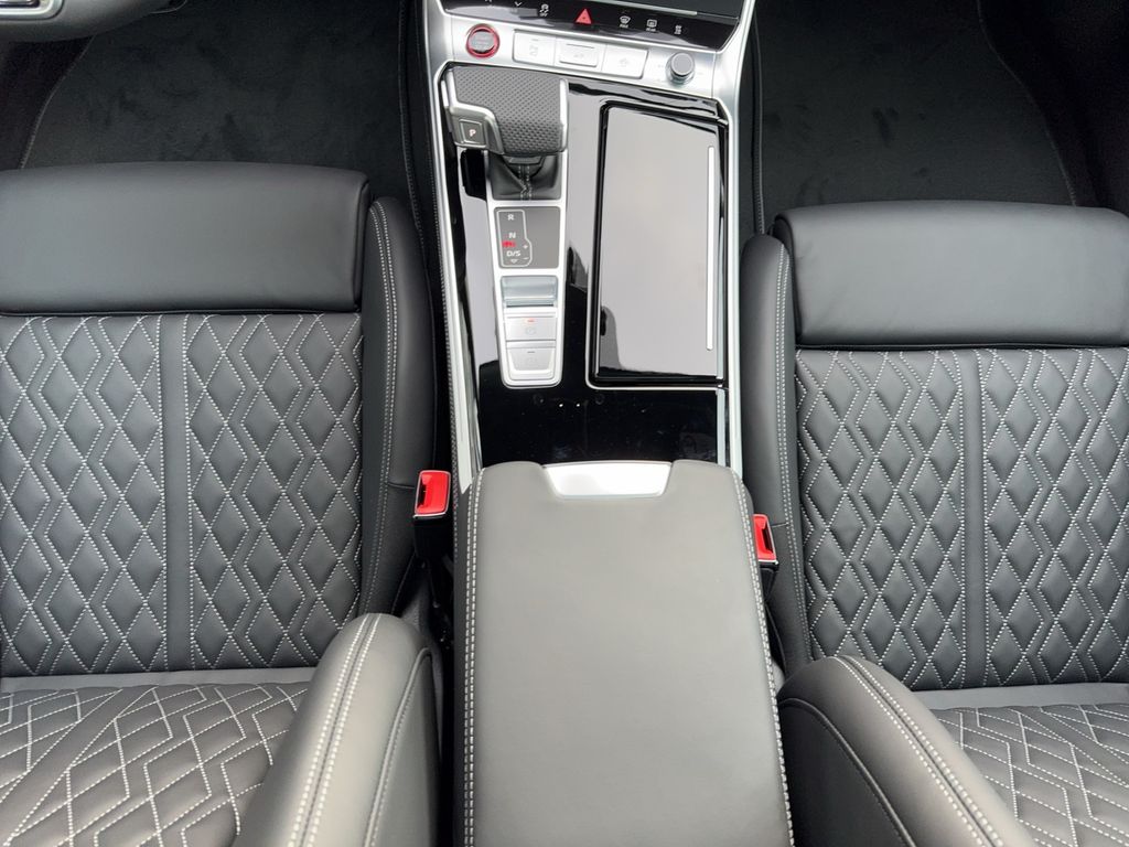 Audi S6 2025