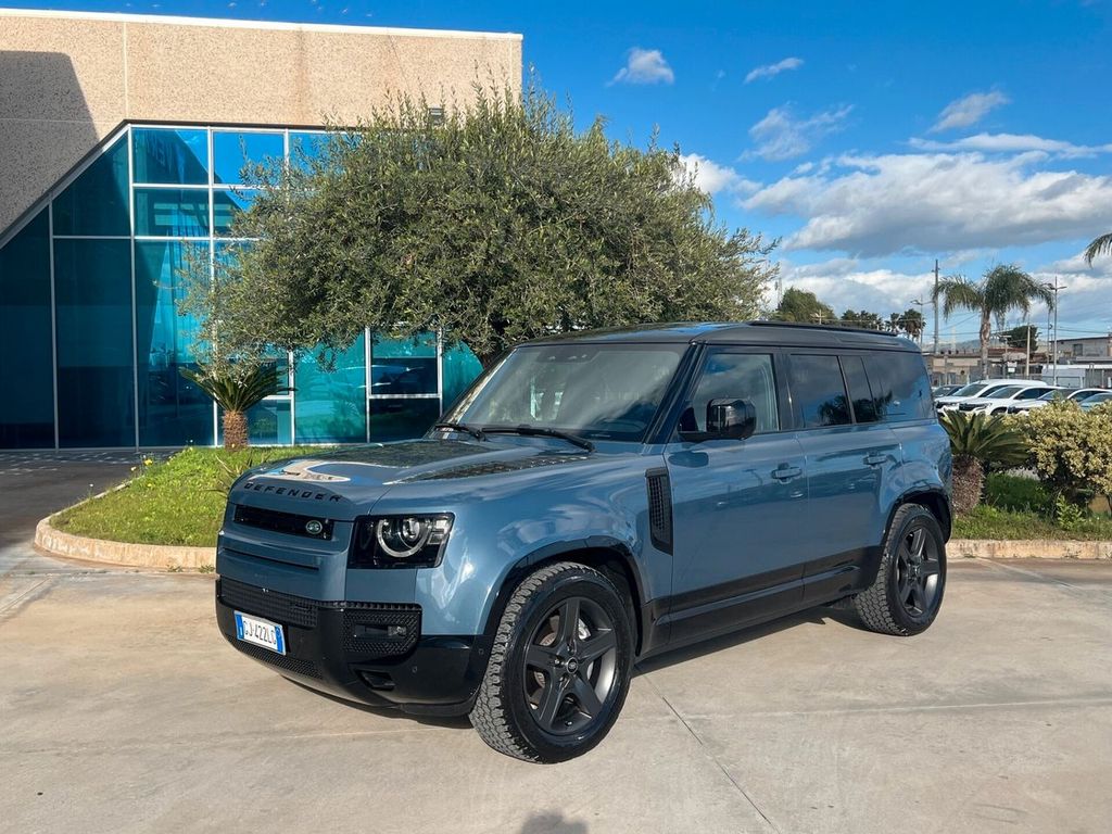 Land Rover Defender 2022