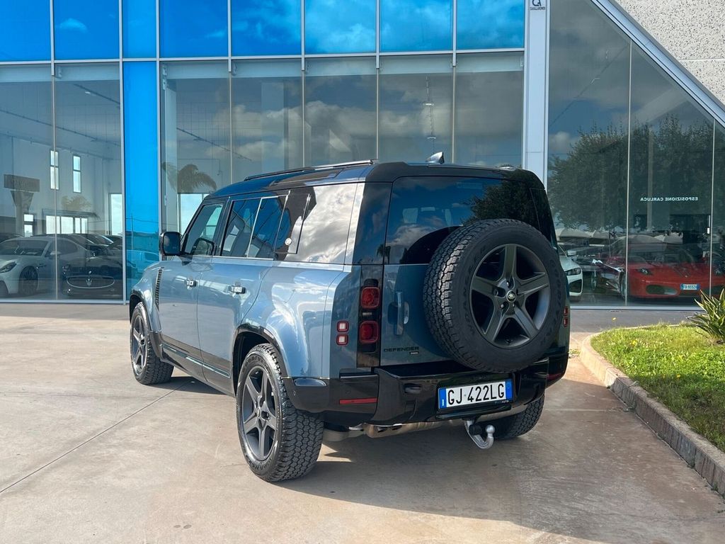 Land Rover Defender 2022