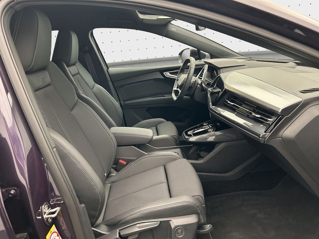 Audi Q4 e-tron 2025