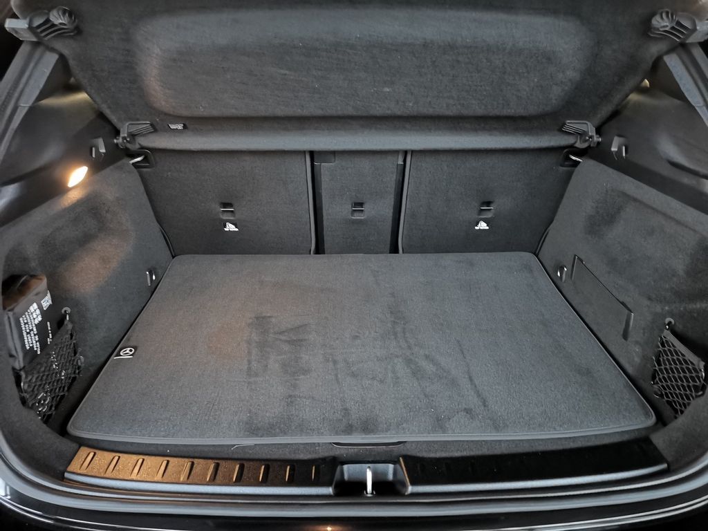 Mercedes-Benz EQA 2024