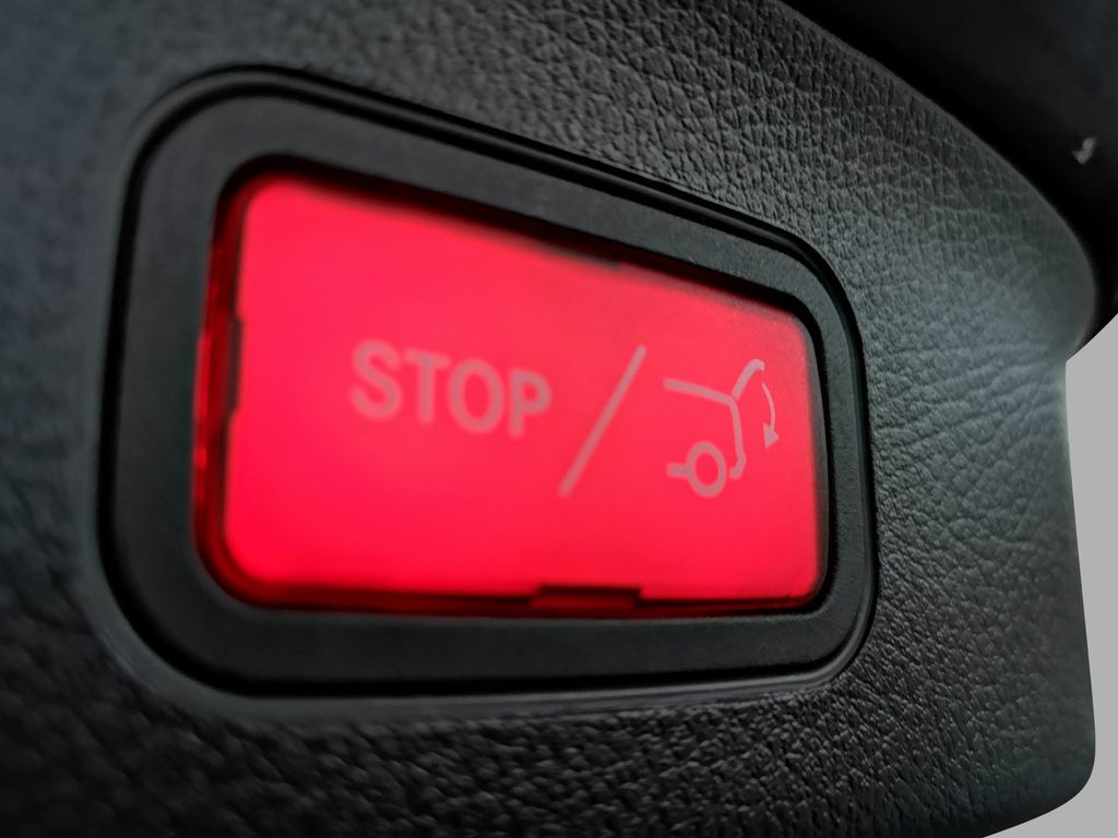 Mercedes-Benz EQA 2024