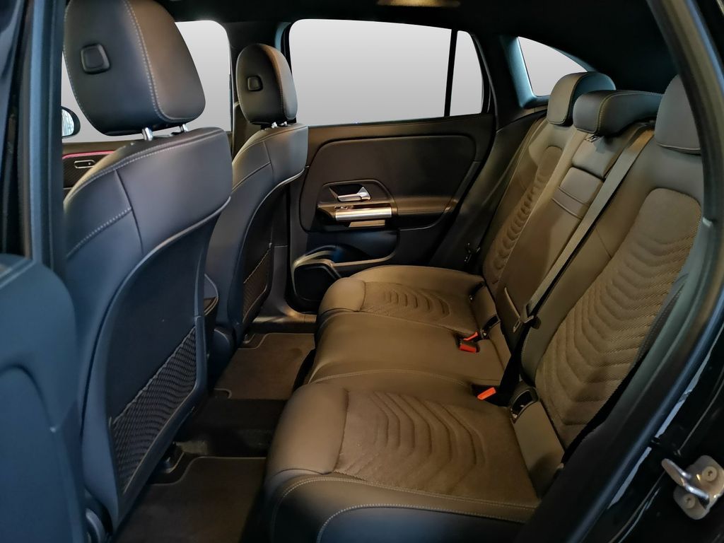 Mercedes-Benz EQA 2024