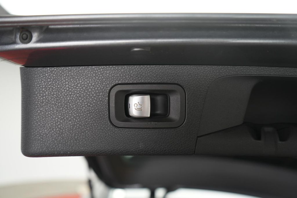 Mercedes-Benz E 300 2020