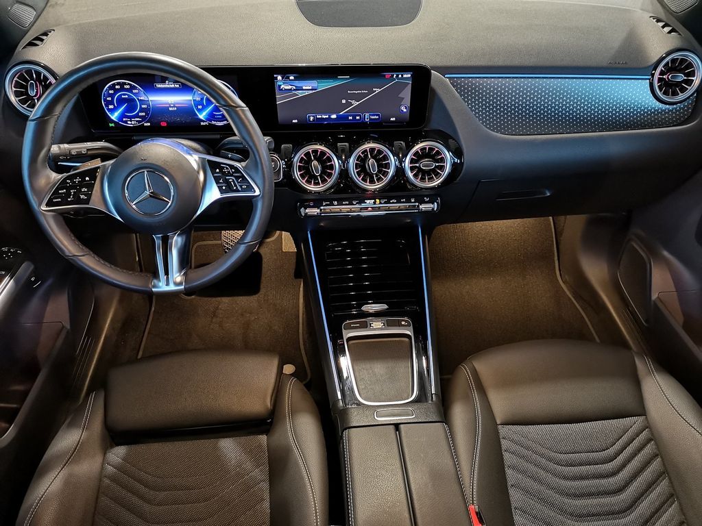 Mercedes-Benz EQA 2024