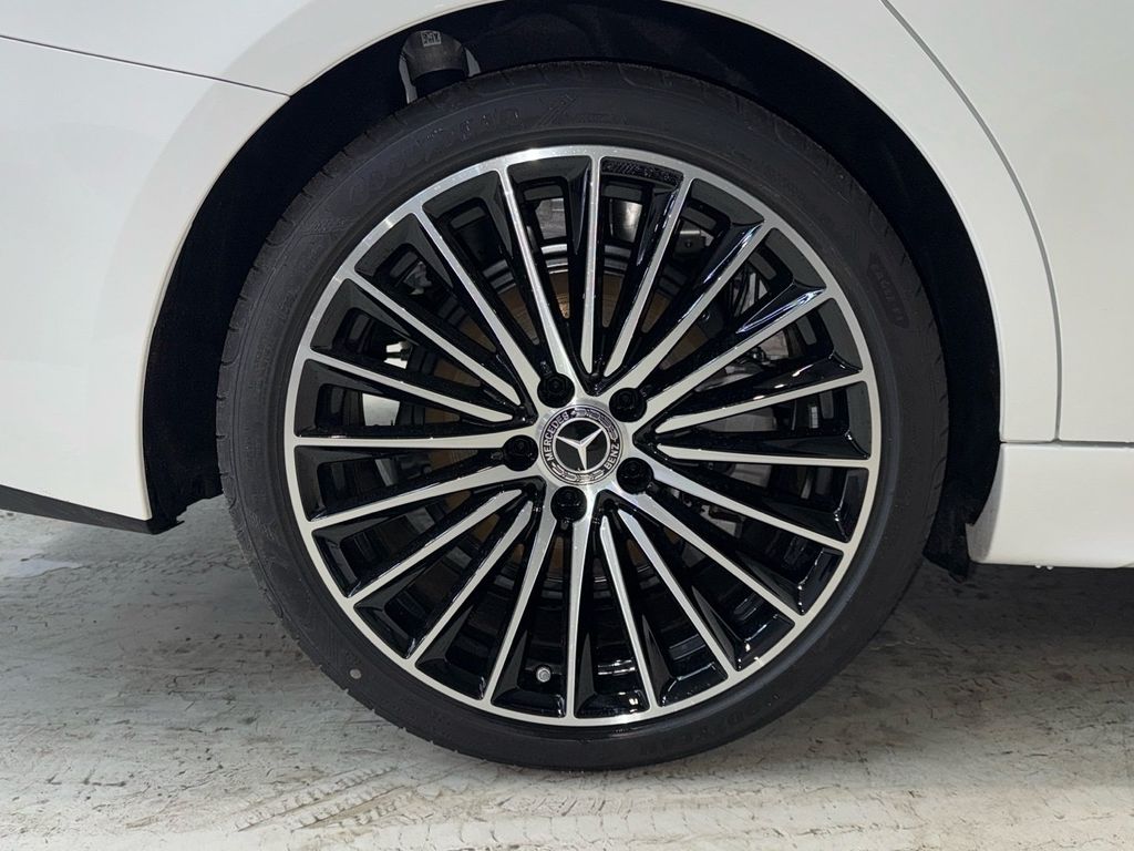 Mercedes-Benz C 220 2026