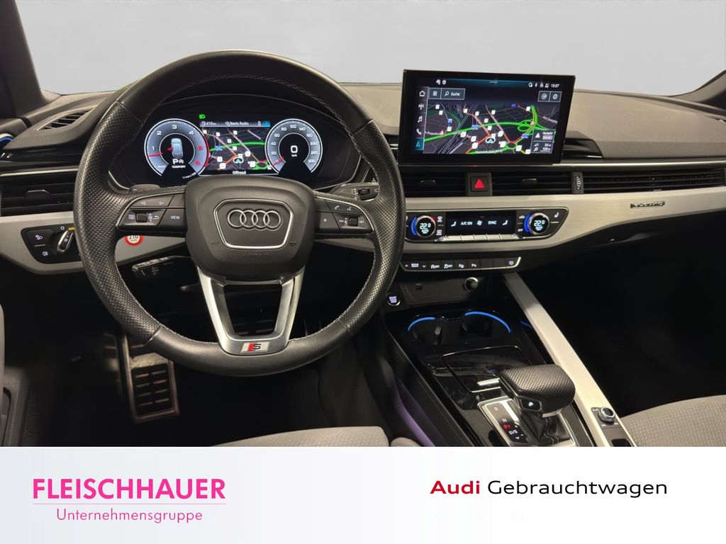 Audi A4 2023