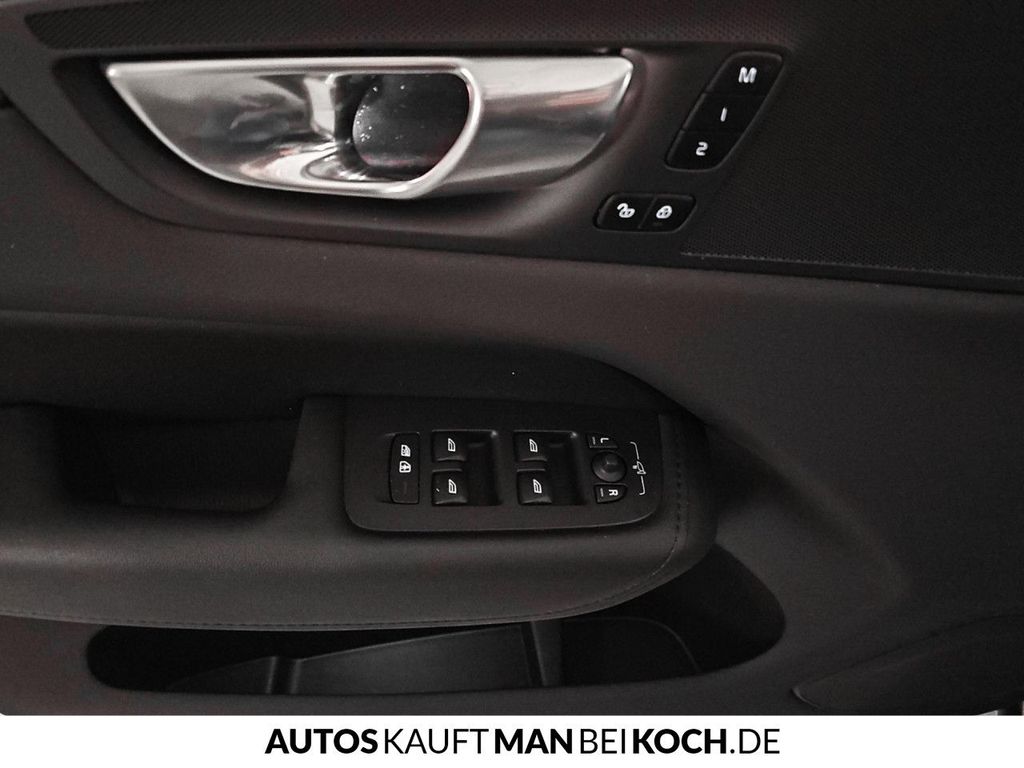 Volvo XC60 2023