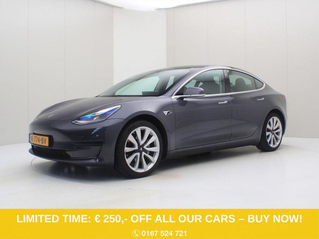 Tesla Model 3 2020