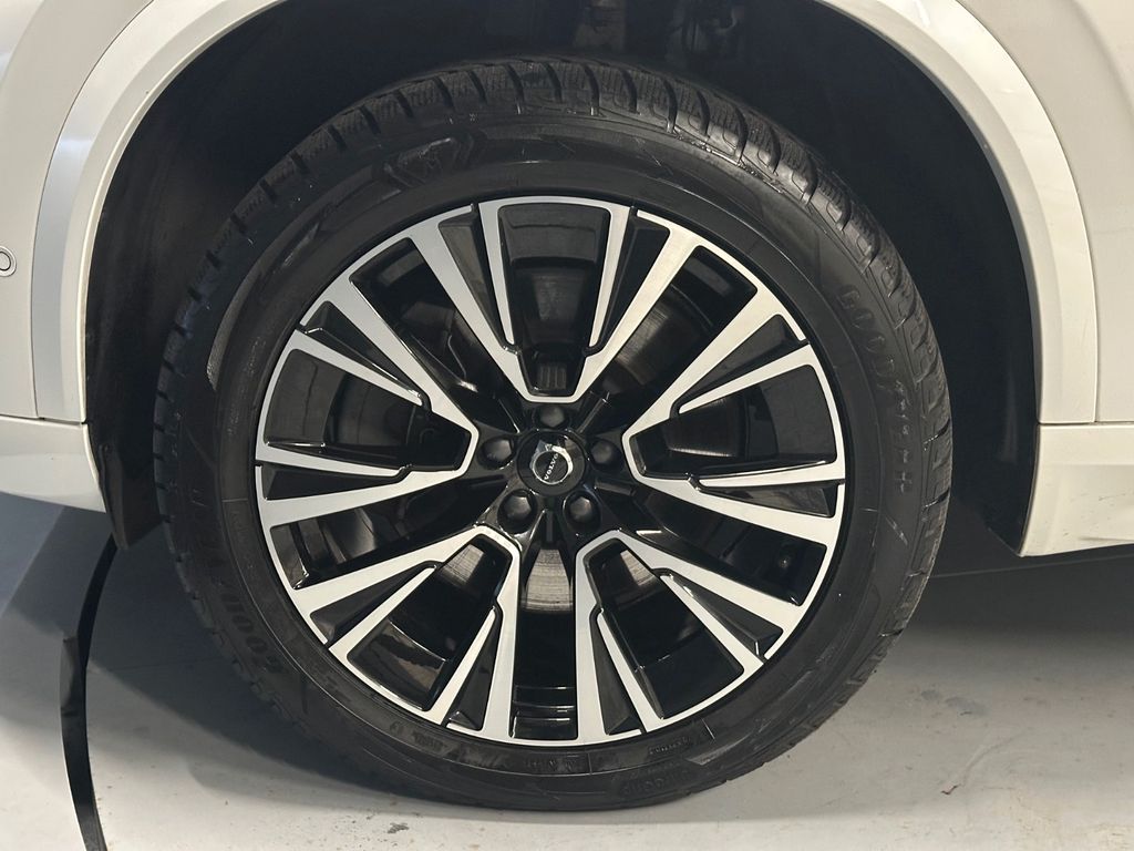 Volvo XC90 2024