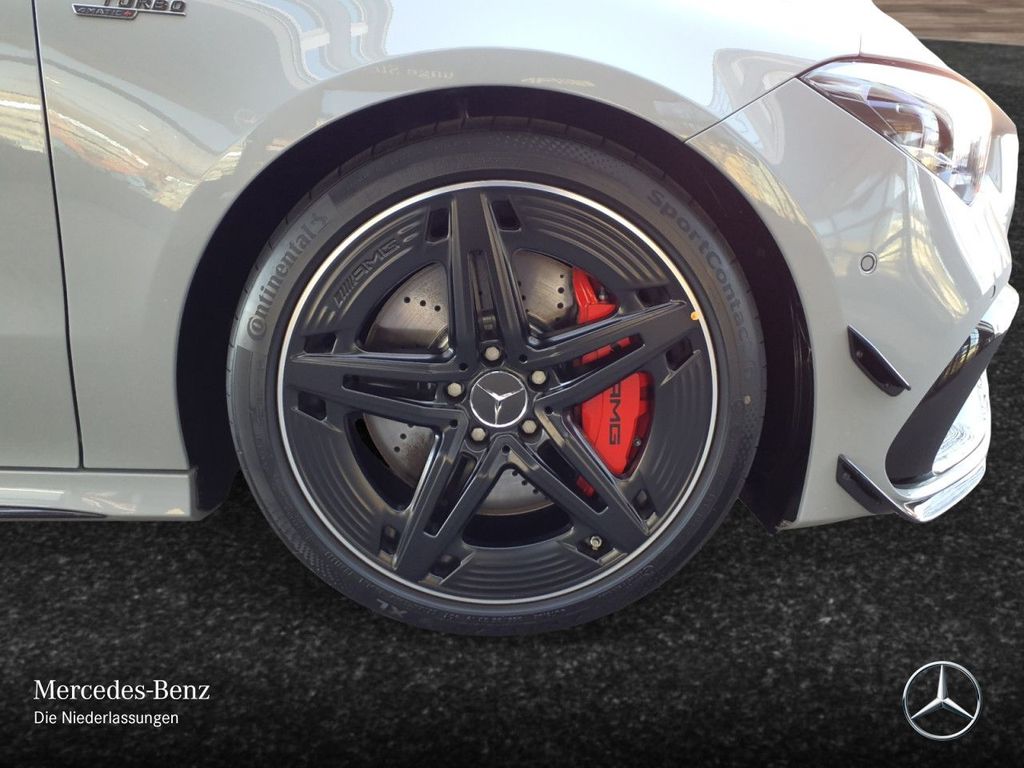 Mercedes-Benz CLA 45 AMG 2025