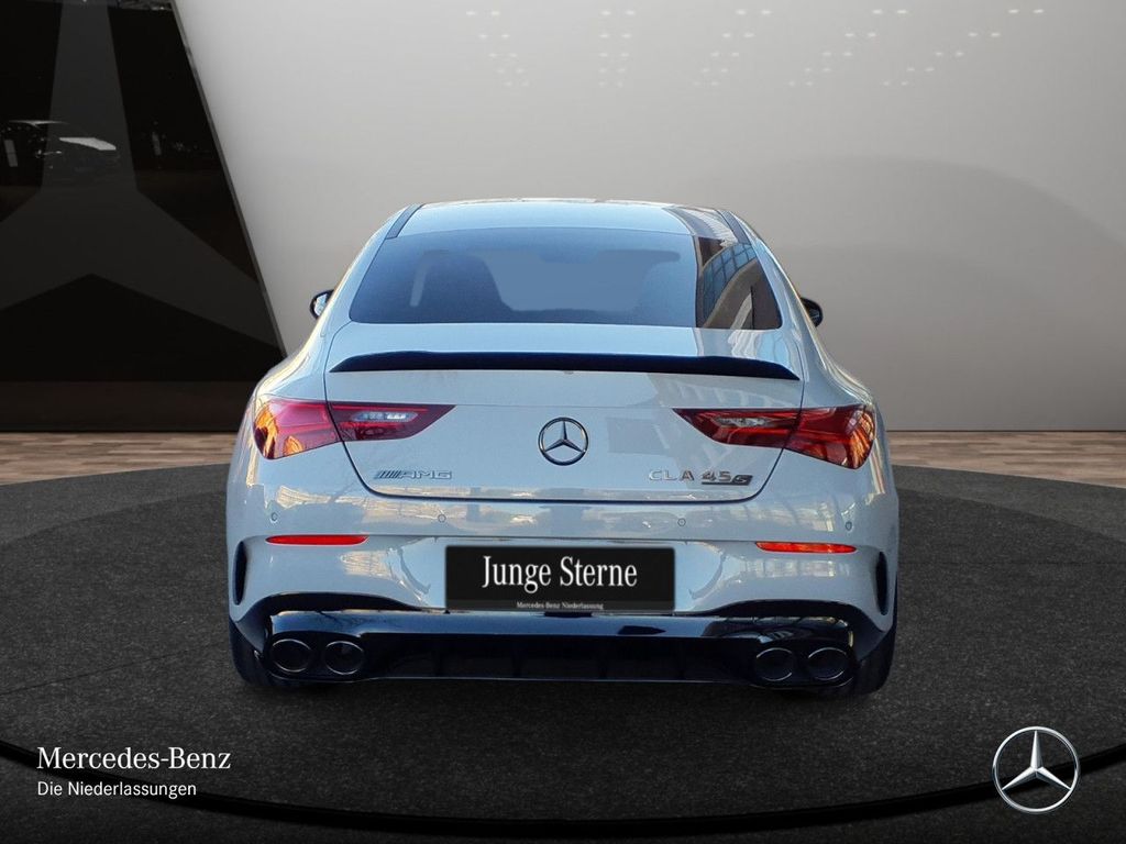 Mercedes-Benz CLA 45 AMG 2025