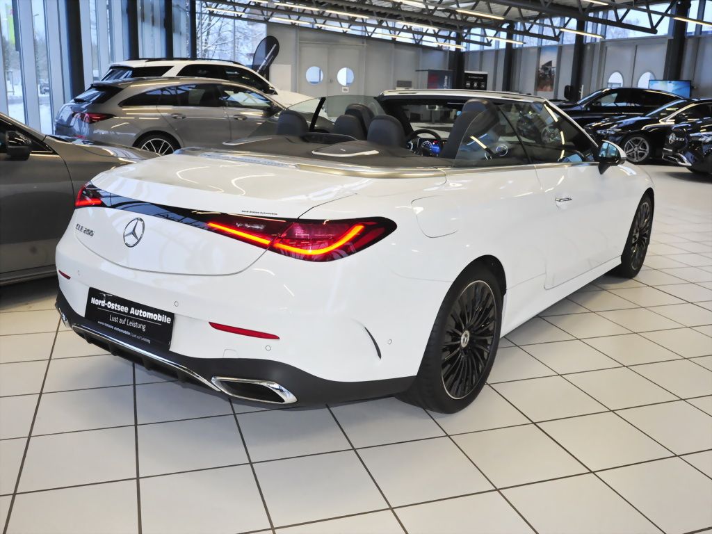 Mercedes-Benz CLE 200 2025