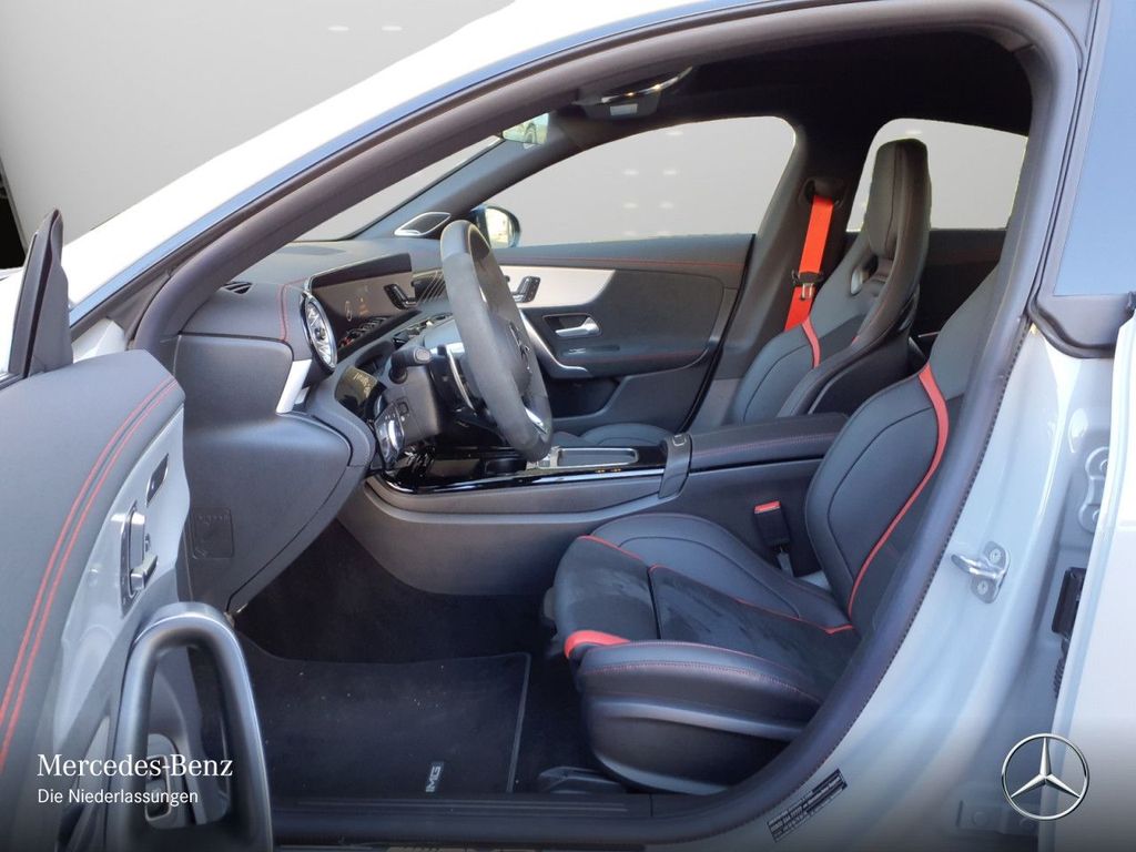 Mercedes-Benz CLA 45 AMG 2025