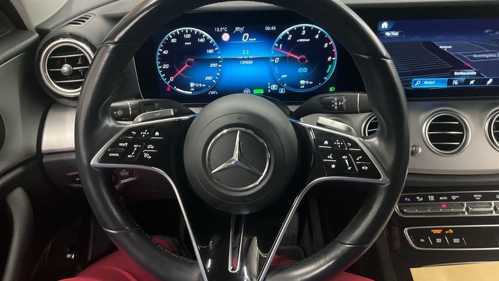 Mercedes-Benz E 300 2022