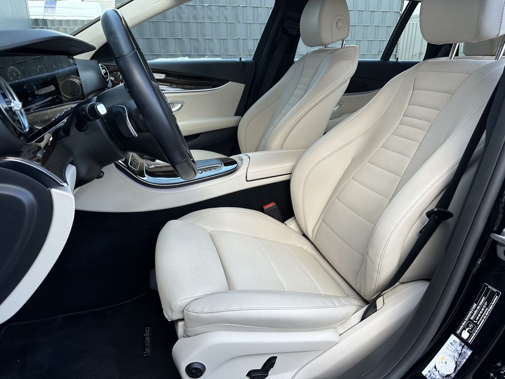 Mercedes-Benz E 300 2021