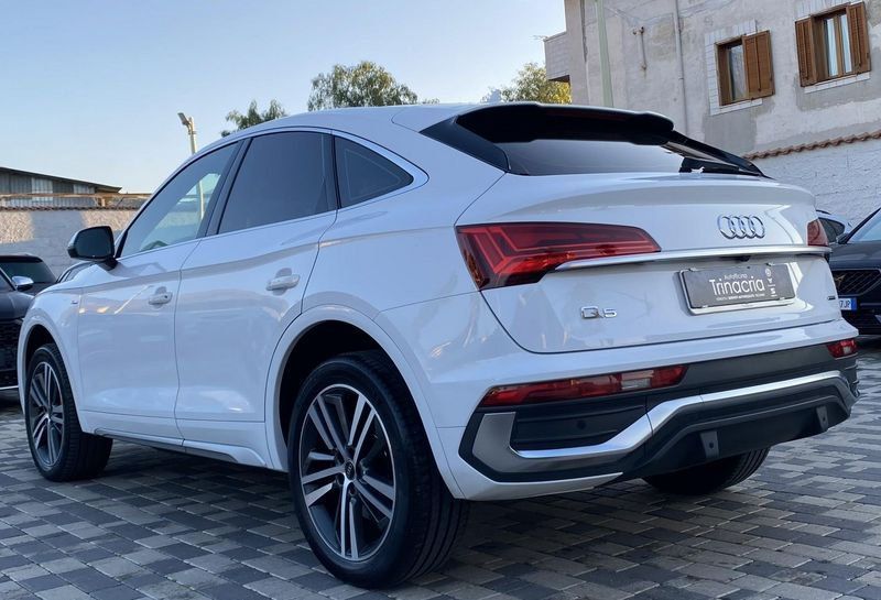 Audi Q5 2021