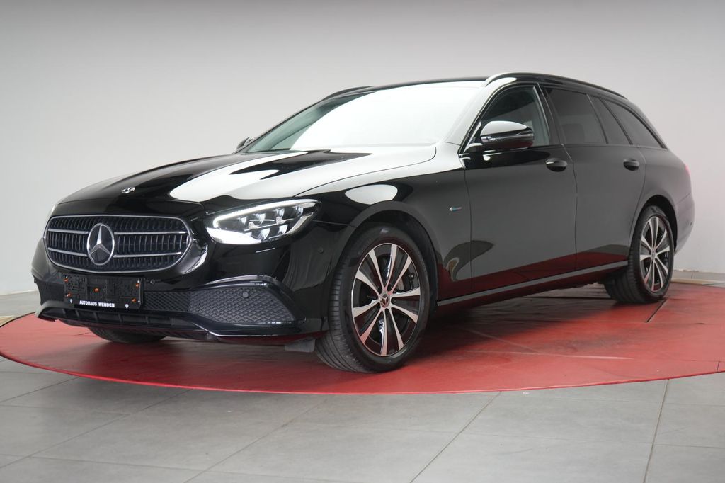 Mercedes-Benz E 300 2021
