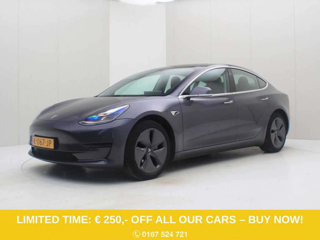 Tesla Model 3 2020