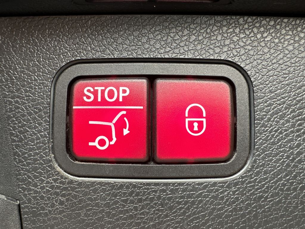 Mercedes-Benz E 300 2021