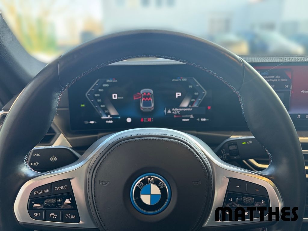 BMW i4 2023
