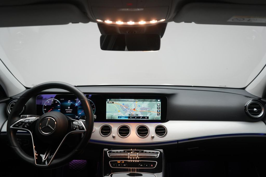 Mercedes-Benz E 300 2021