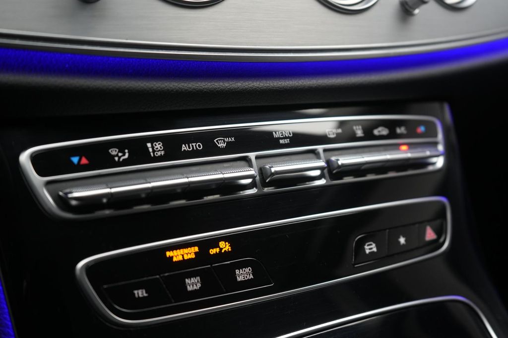 Mercedes-Benz E 300 2021