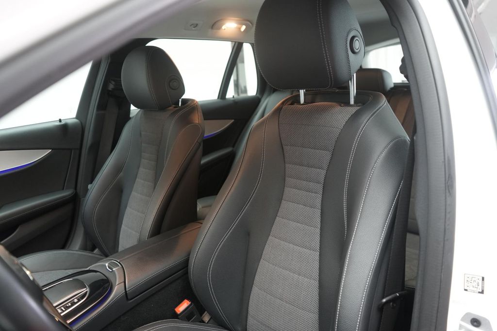 Mercedes-Benz E 300 2021