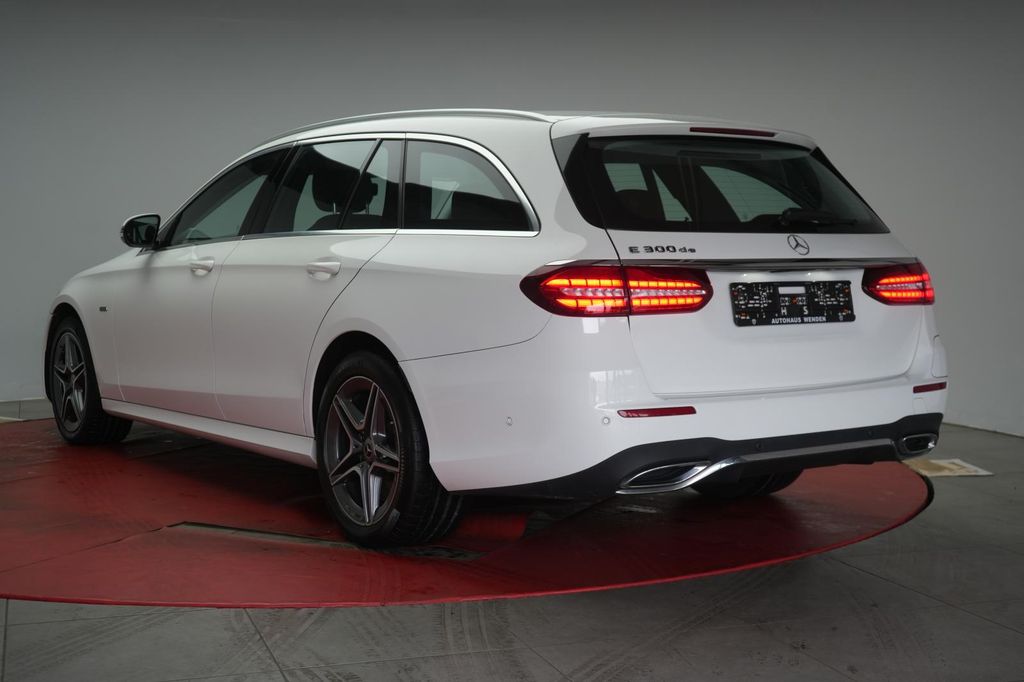 Mercedes-Benz E 300 2021