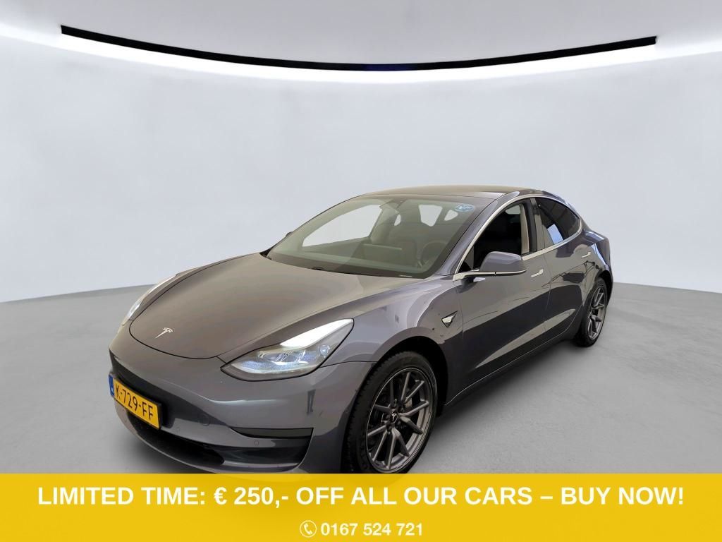 Tesla Model 3 2020
