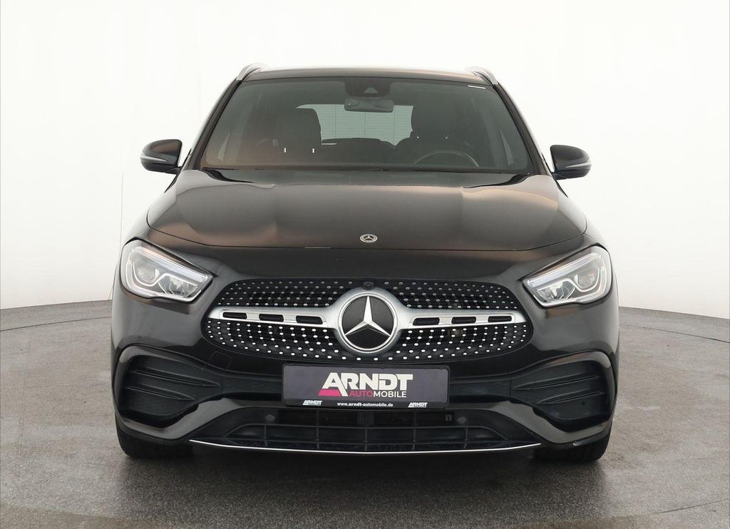 Mercedes-Benz GLA 220 2023