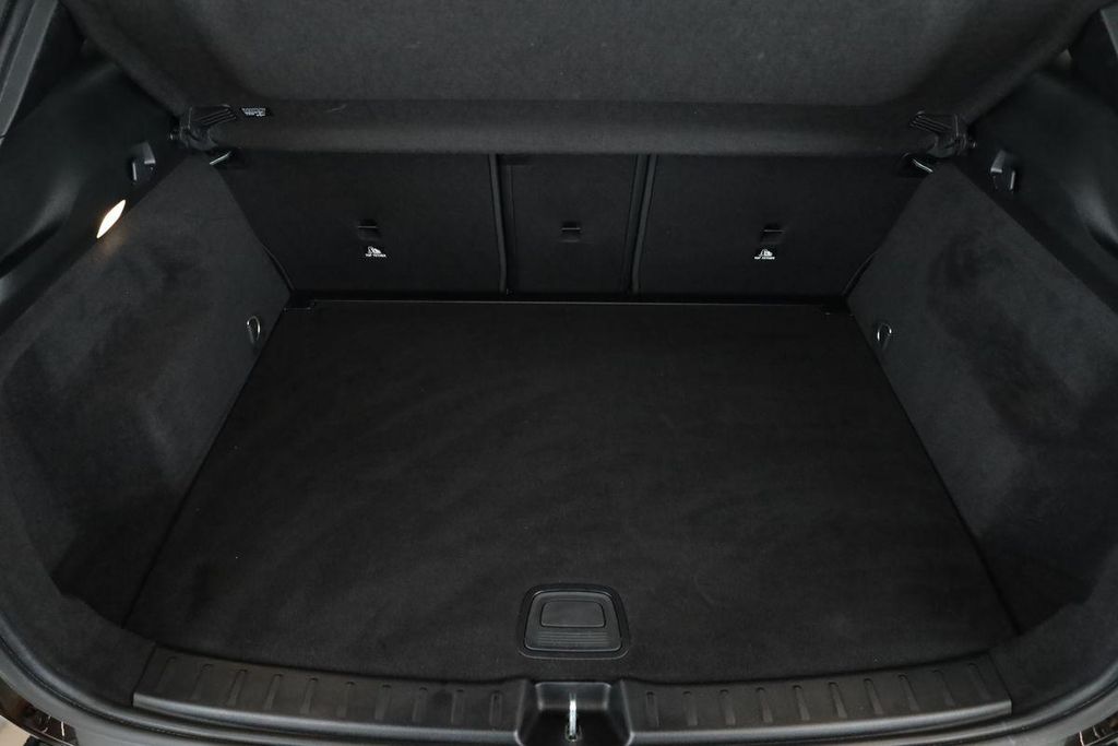 Mercedes-Benz GLA 220 2023