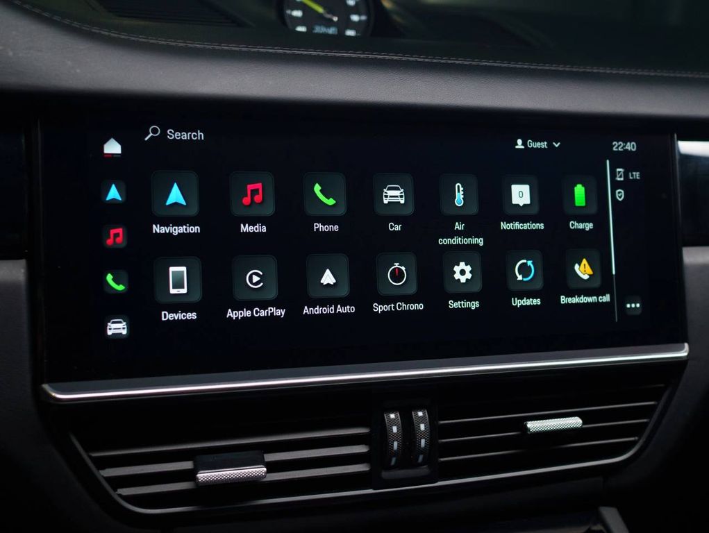 Porsche Cayenne 2022