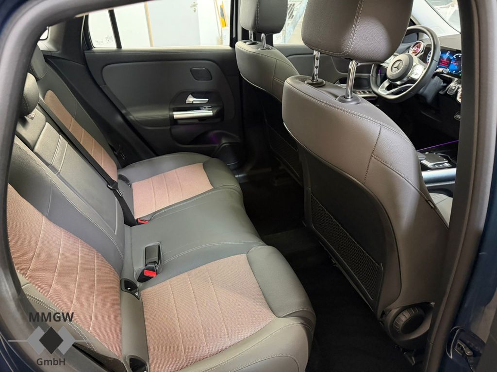 Mercedes-Benz EQA 2021