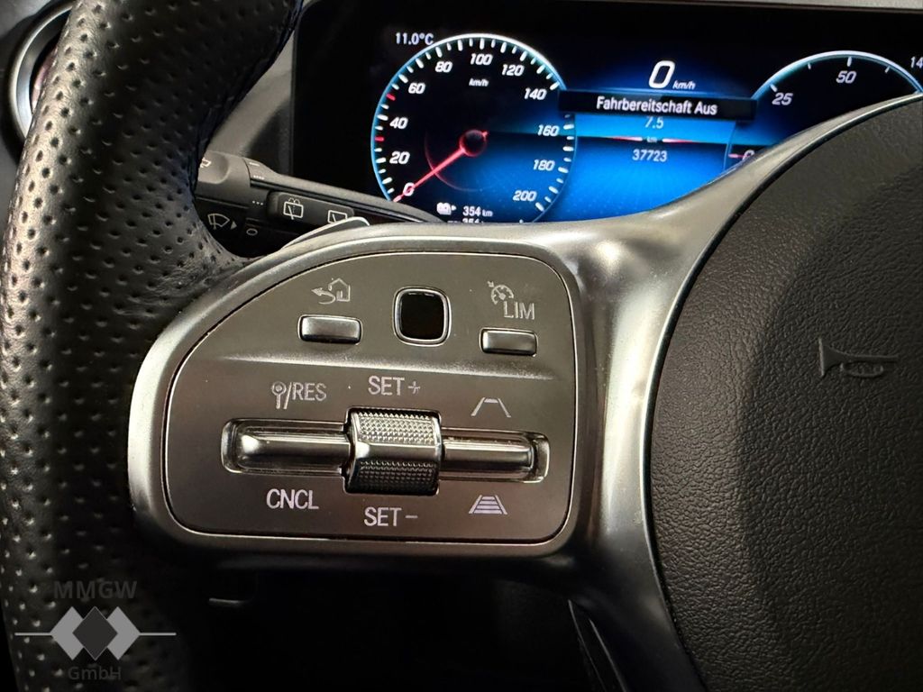 Mercedes-Benz EQA 2021