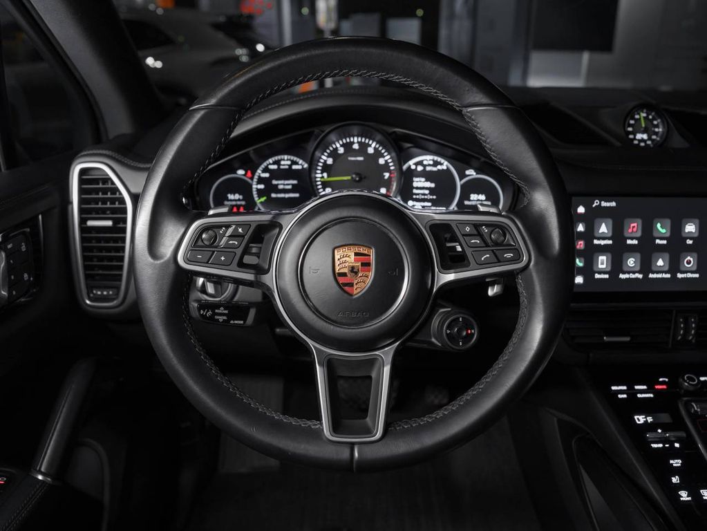 Porsche Cayenne 2022