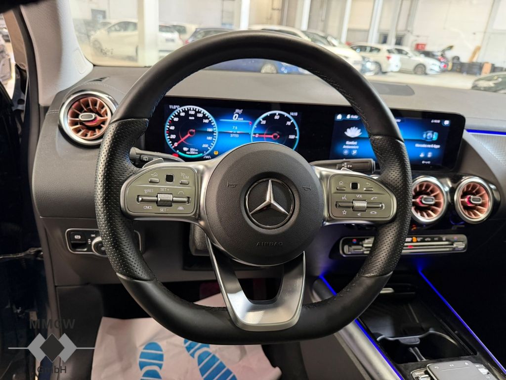 Mercedes-Benz EQA 2021