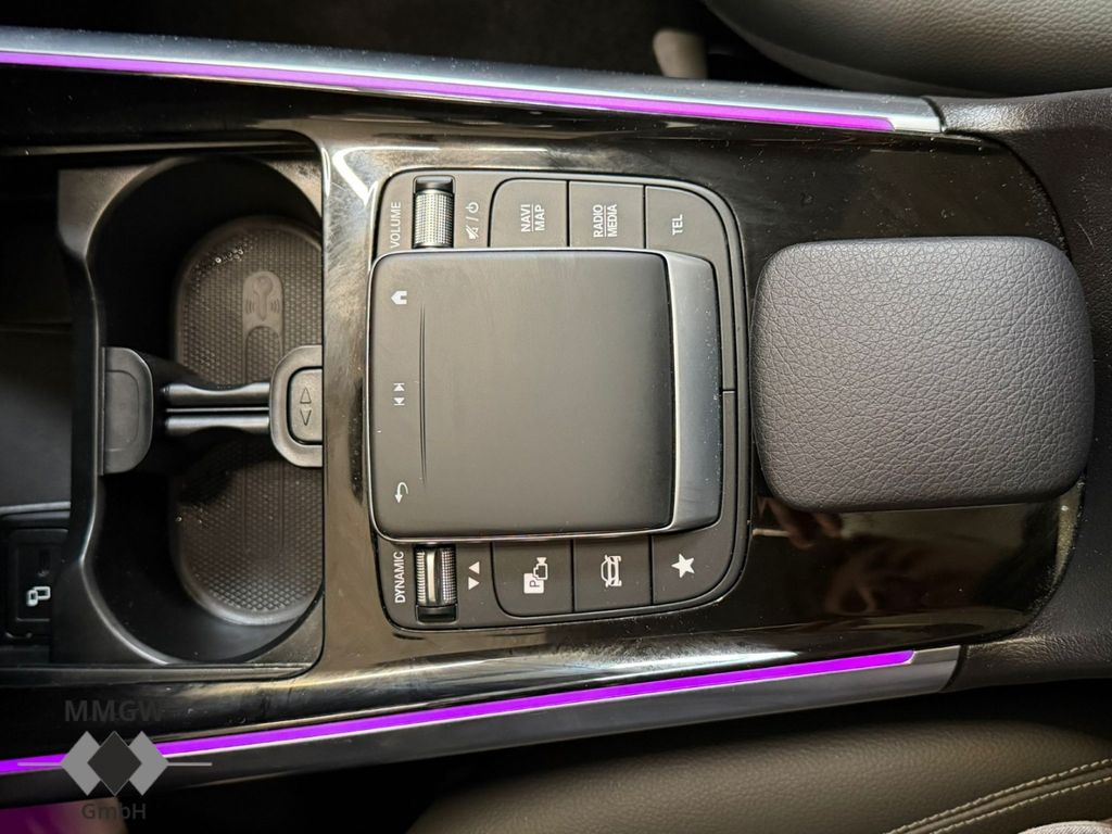 Mercedes-Benz EQA 2021