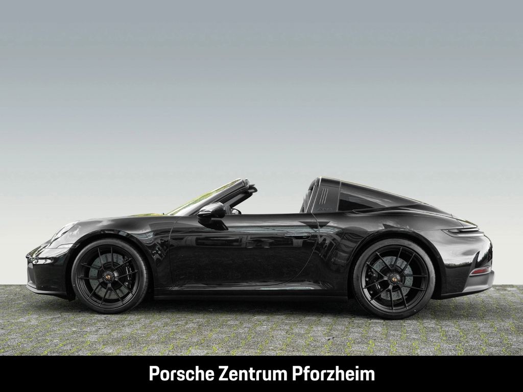 Porsche 992 2025