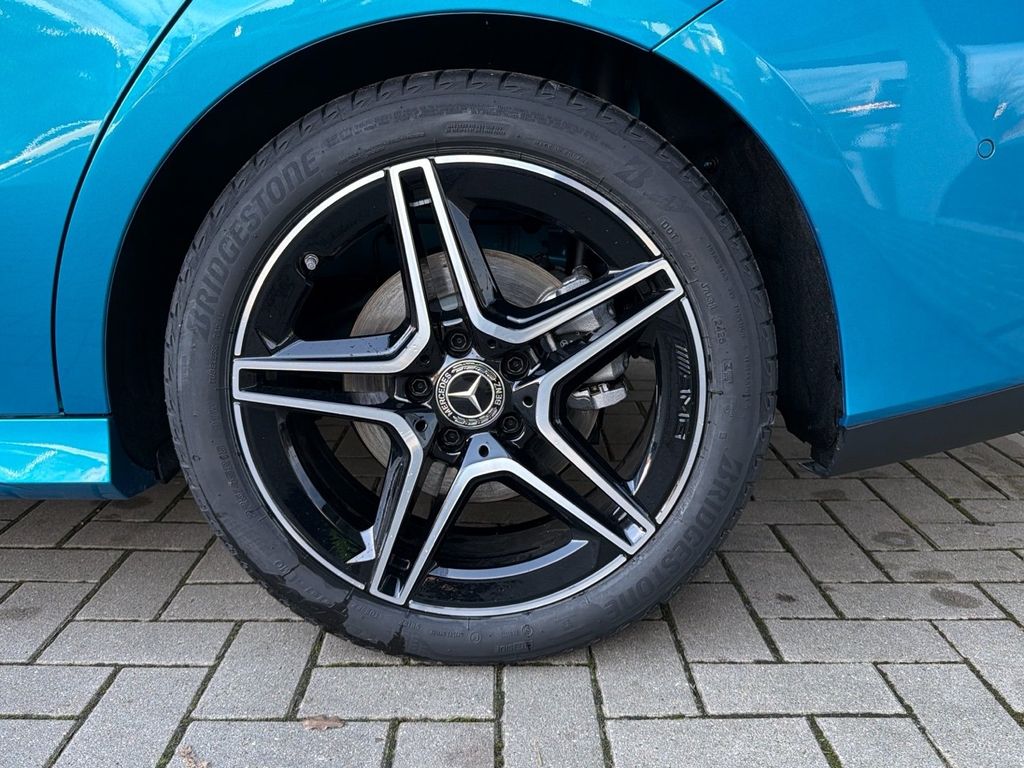 Mercedes-Benz CLA 200 2026