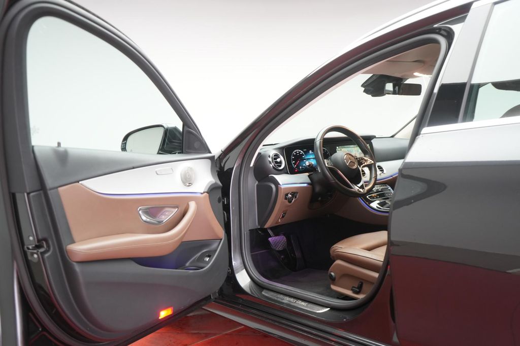 Mercedes-Benz E 300 2023