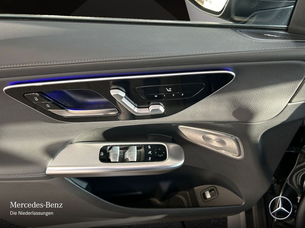 Mercedes-Benz GLC 300 2023