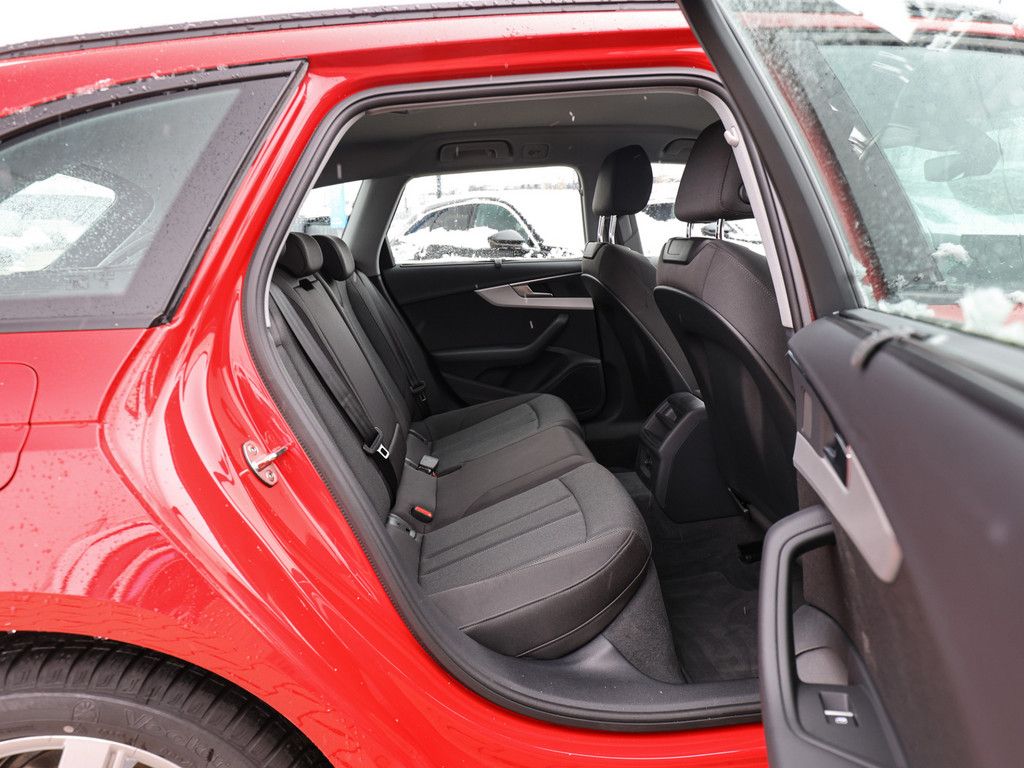 Audi A4 2024