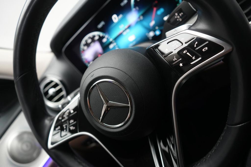 Mercedes-Benz E 300 2023