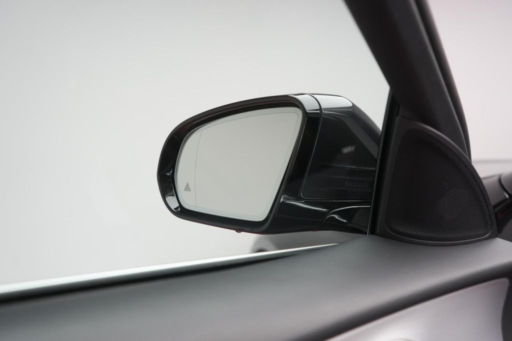 Mercedes-Benz E 300 2023