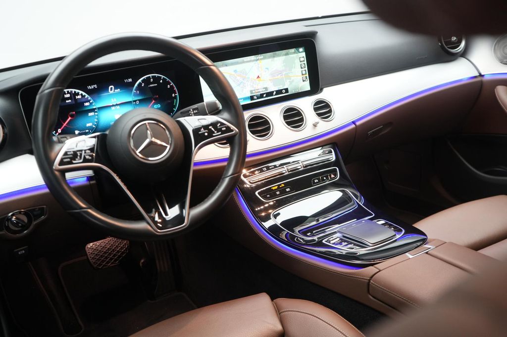 Mercedes-Benz E 300 2023