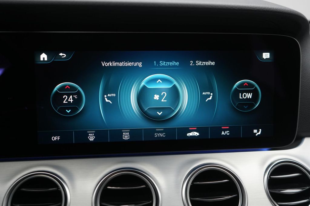 Mercedes-Benz E 300 2023